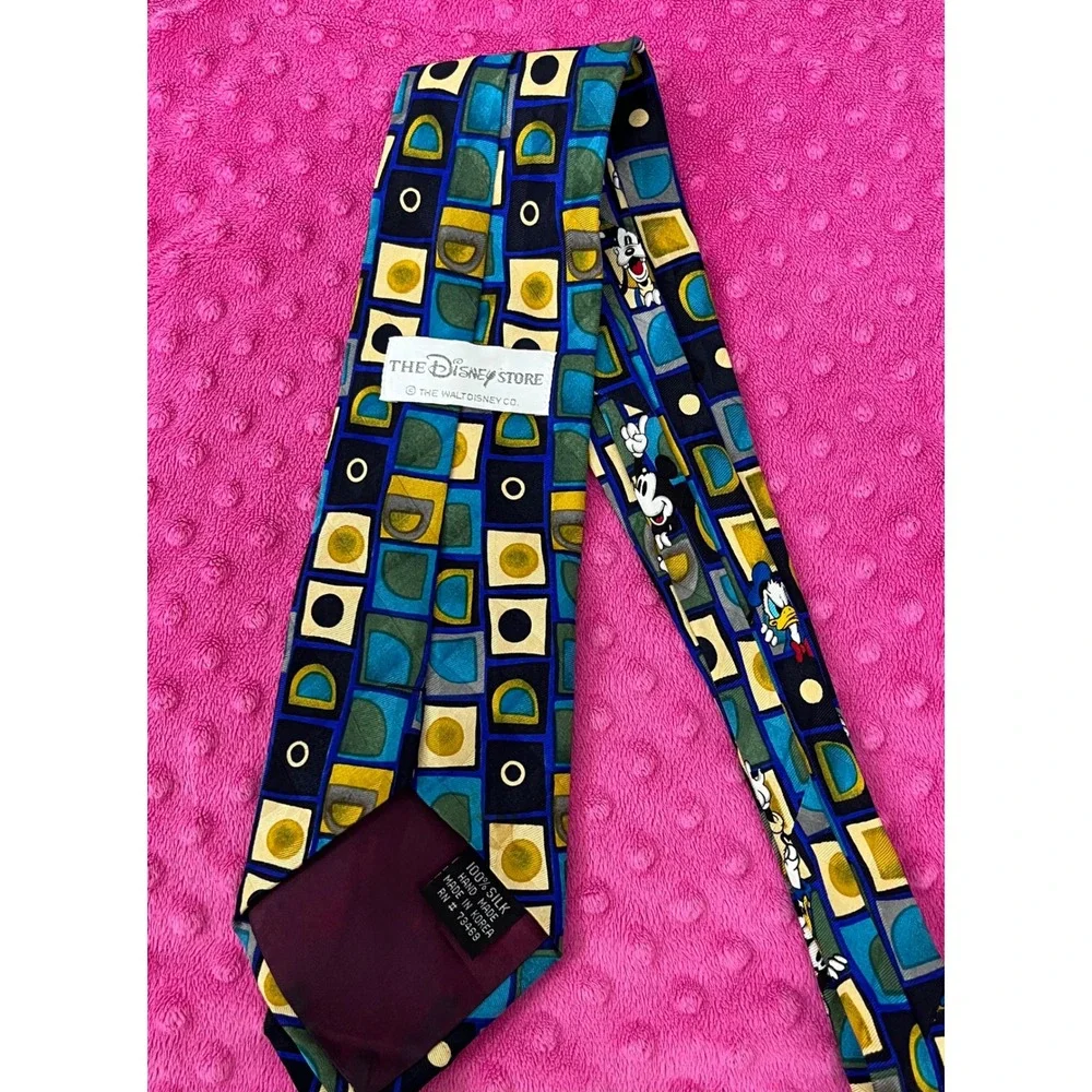 The Disney Store Silk‎ Tie Mens Blue Geometric Mickey Donald Goofy Vintage